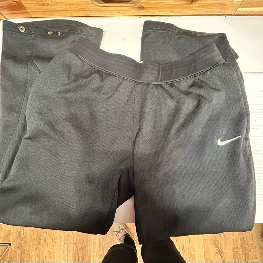 Nike Black Track‎ Pants with Elastic Waistband and Moisture-Wicking Fabric W Med